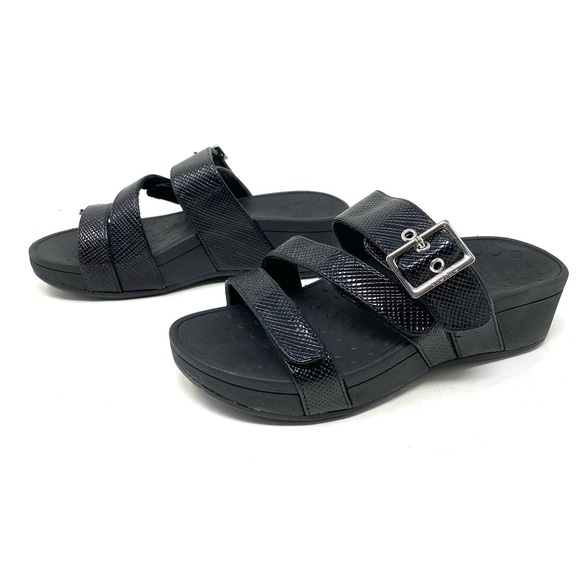 Vionic Pacific Rio Black Lizard Sandals - Picture 2 of 7